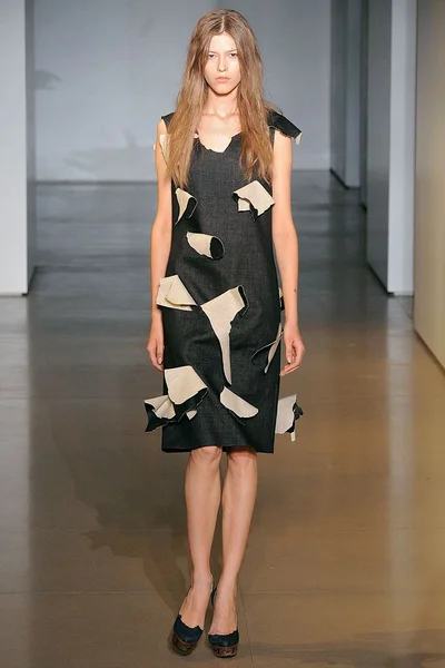 Look 3